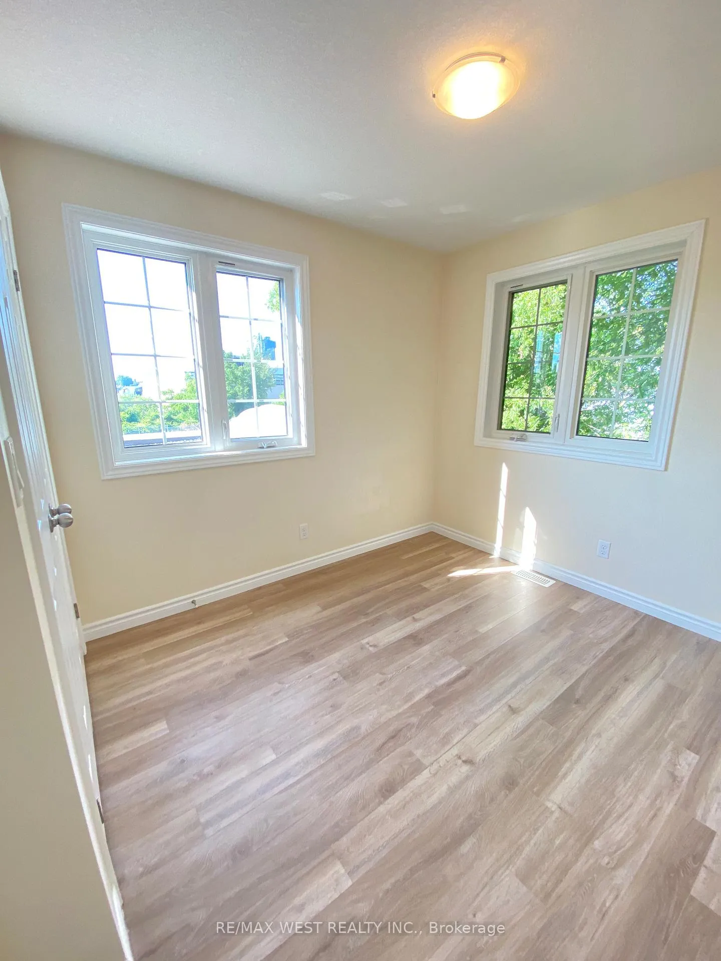Photo 5 of Unit 1, 93 Gage Avenue, Kitchener — HOMEH