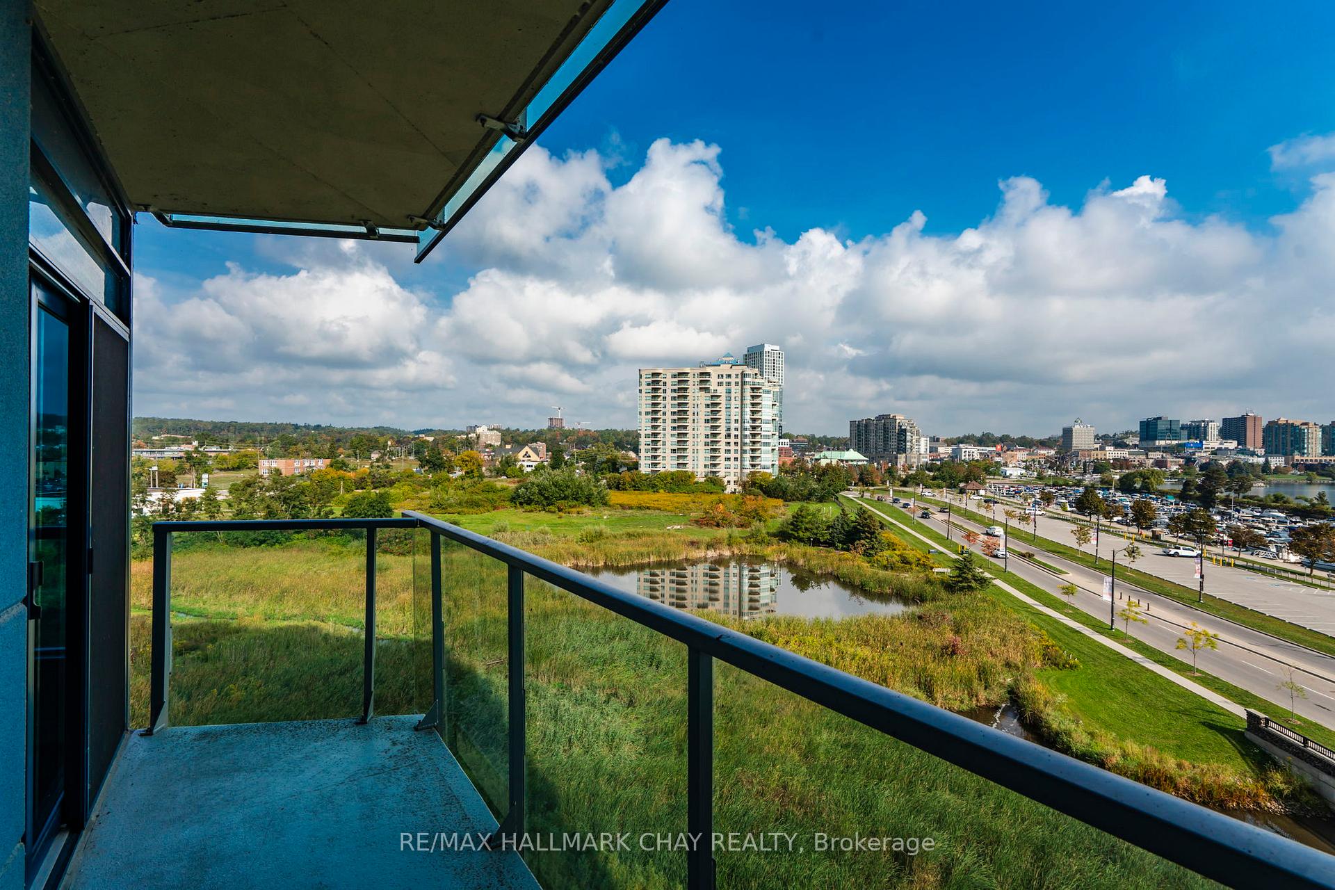 Photo 16 of Unit 603, 33 Ellen Street, Barrie, City Centre — HOMEH