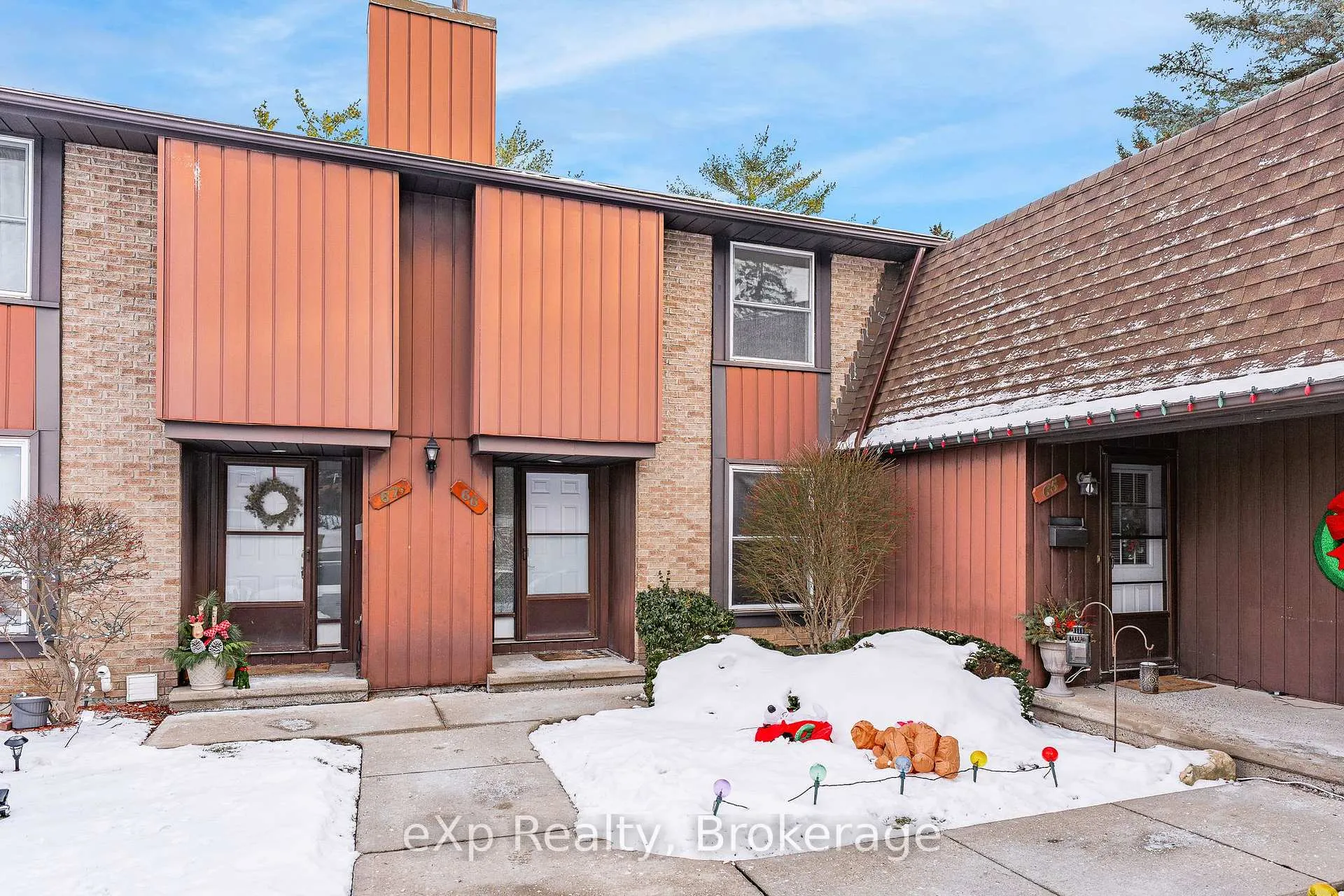 Photo 4 of Unit 66, 539 Willow Road, Guelph, Willow West/Sugarbush/West Acres — HOMEH
