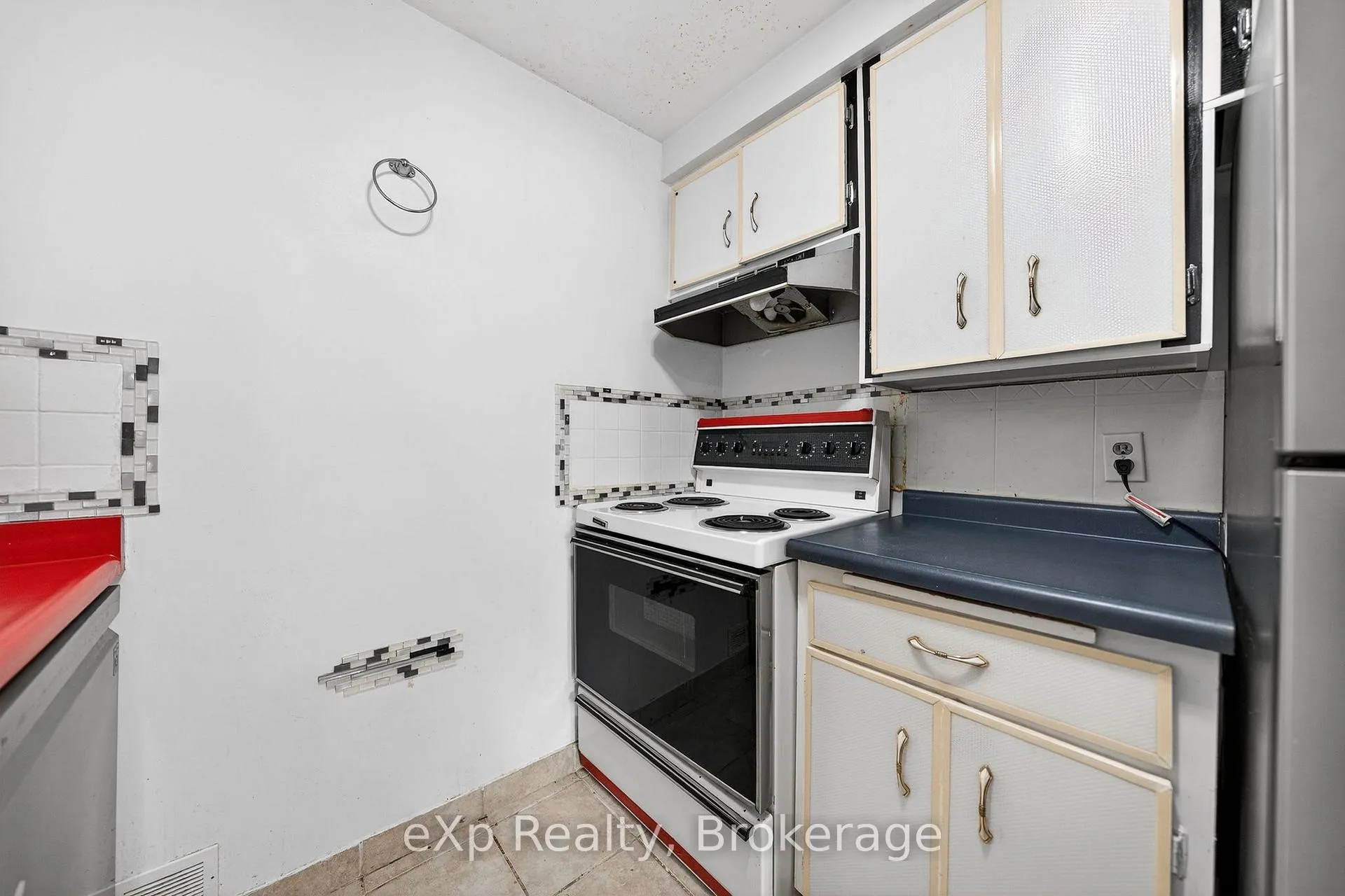 Photo 11 of Unit 66, 539 Willow Road, Guelph, Willow West/Sugarbush/West Acres — HOMEH