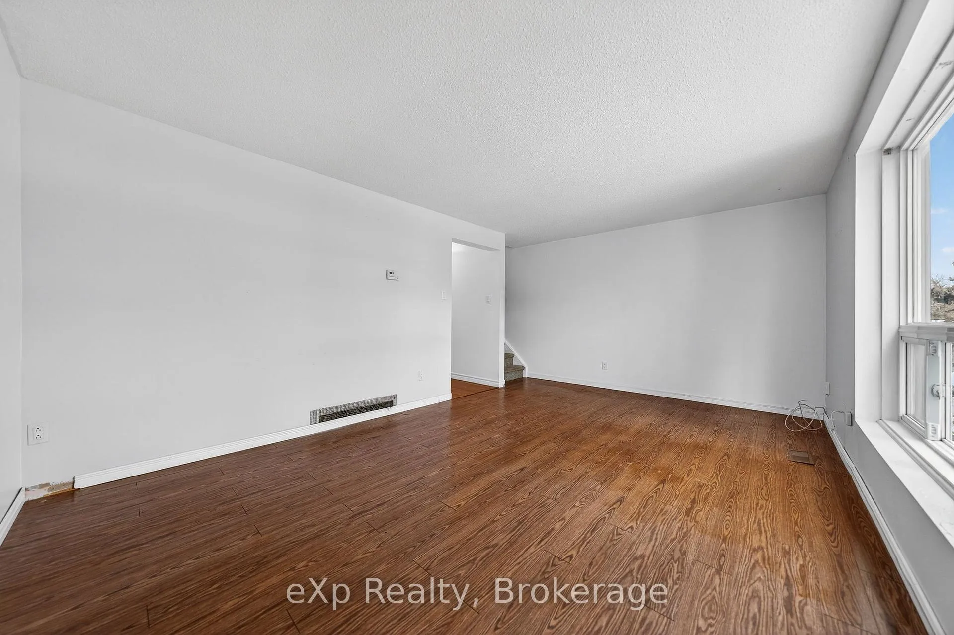 Photo 15 of Unit 66, 539 Willow Road, Guelph, Willow West/Sugarbush/West Acres — HOMEH