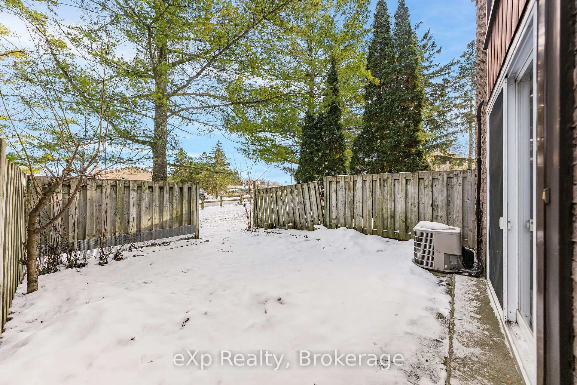 Photo 41 of Unit 66, 539 Willow Road, Guelph, Willow West/Sugarbush/West Acres — HOMEH
