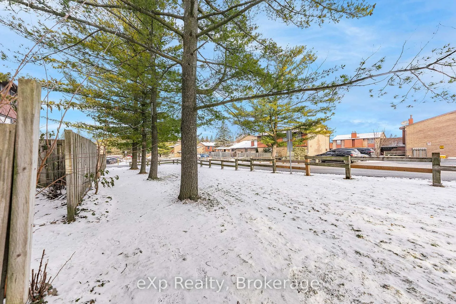 Photo 43 of Unit 66, 539 Willow Road, Guelph, Willow West/Sugarbush/West Acres — HOMEH