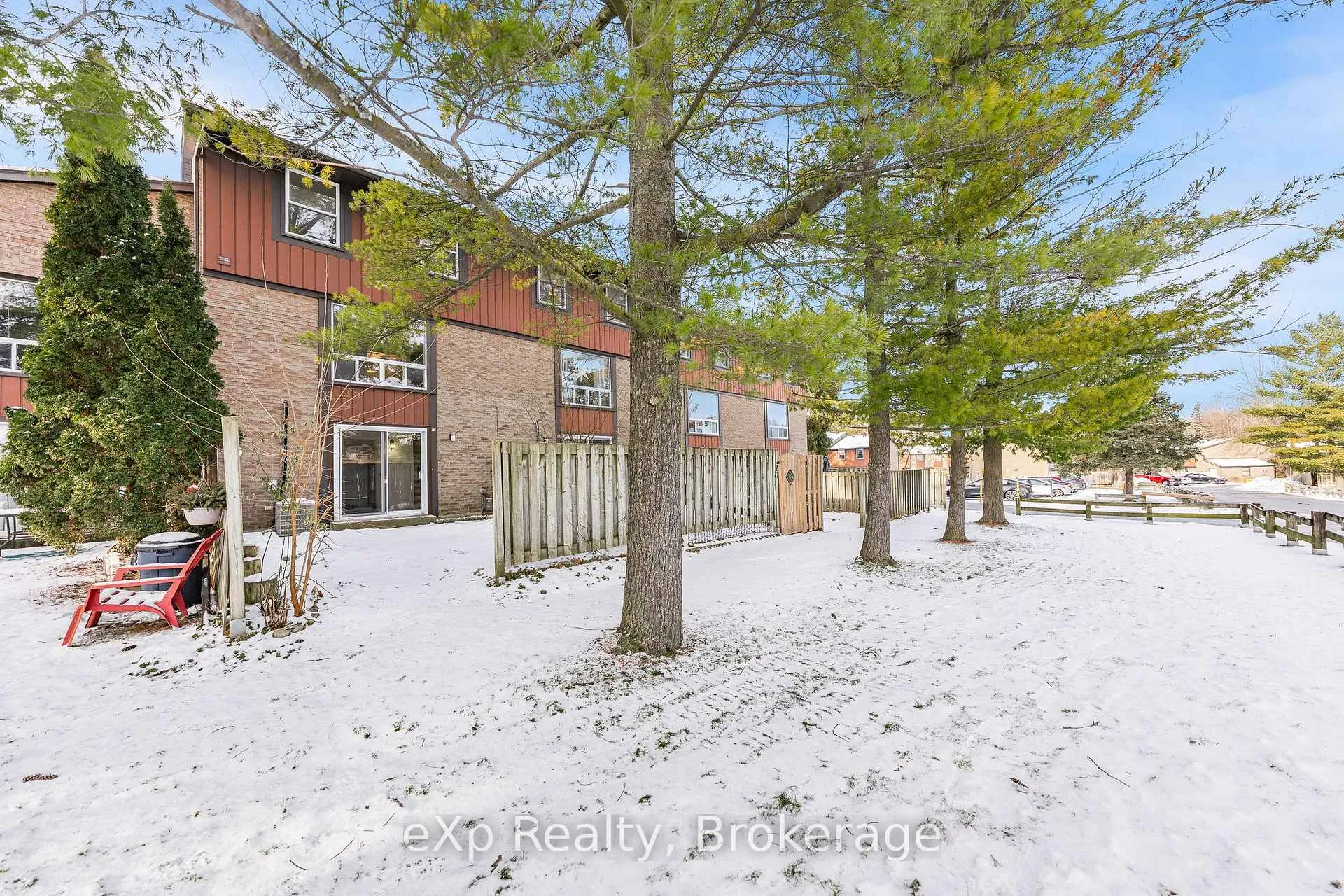 Photo 45 of Unit 66, 539 Willow Road, Guelph, Willow West/Sugarbush/West Acres — HOMEH