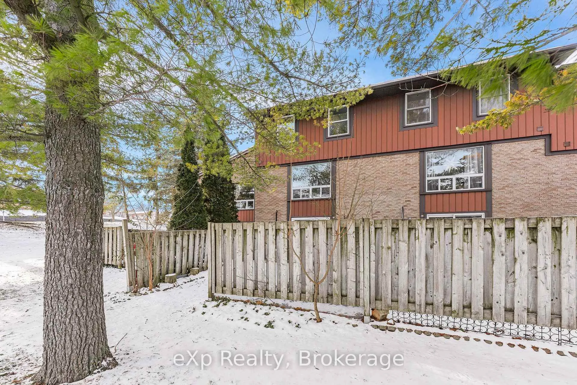Photo 46 of Unit 66, 539 Willow Road, Guelph, Willow West/Sugarbush/West Acres — HOMEH