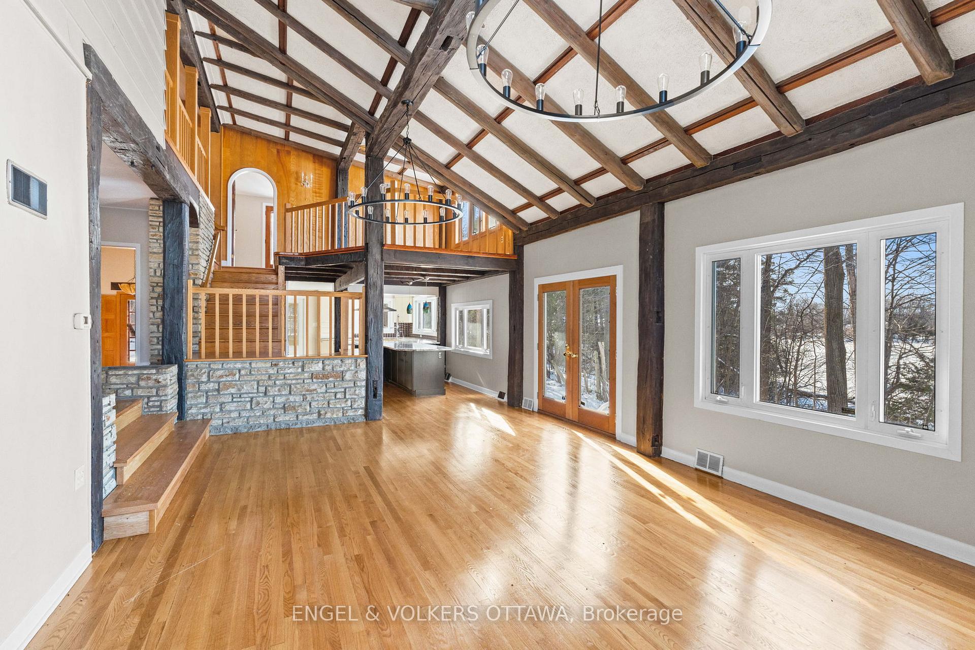Photo 39 of 32 Ryeburn Drive, Ottawa, Riverside South/Gloucester Glen — HOMEH