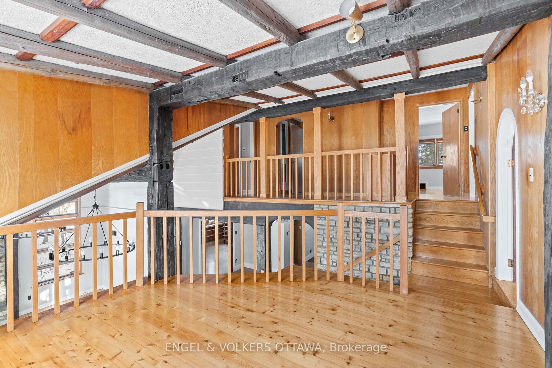 Photo 43 of 32 Ryeburn Drive, Ottawa, Riverside South/Gloucester Glen — HOMEH