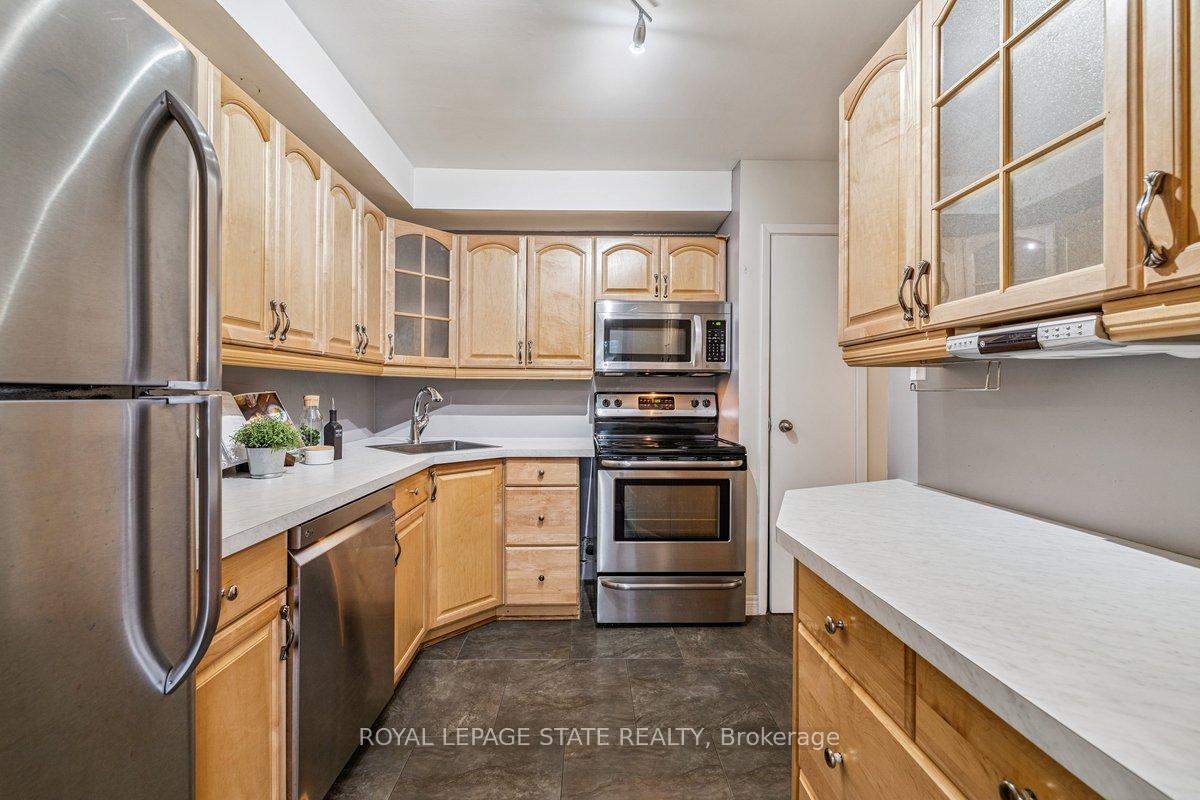Photo 9 of Unit 17, 1455 Garth Street, Hamilton, Sheldon — HOMEH