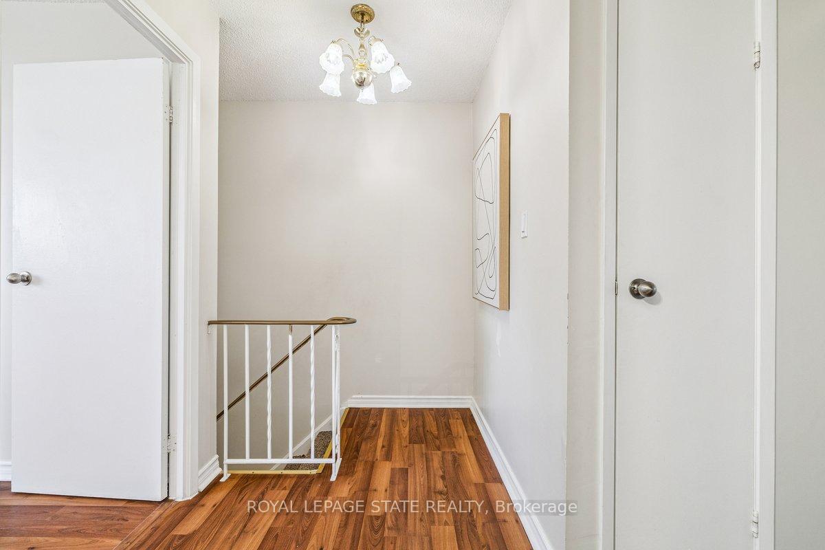 Photo 12 of Unit 17, 1455 Garth Street, Hamilton, Sheldon — HOMEH