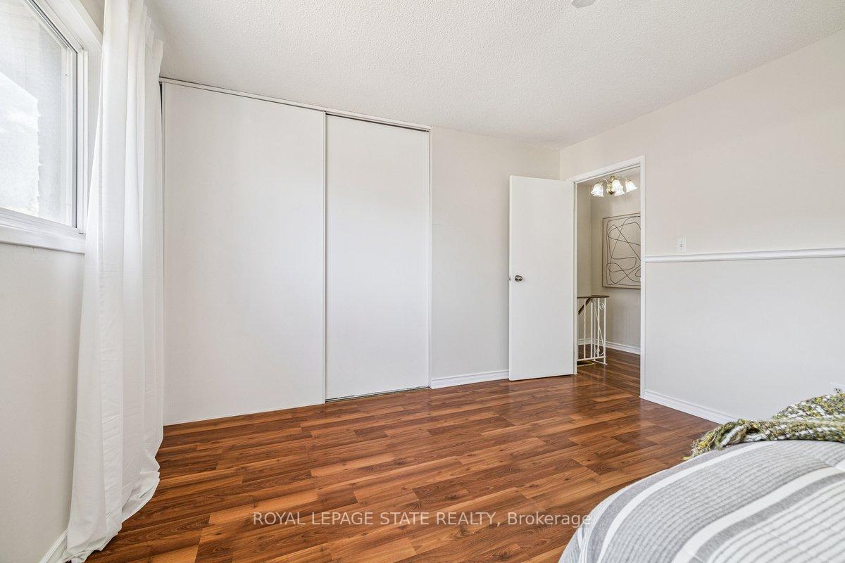 Photo 15 of Unit 17, 1455 Garth Street, Hamilton, Sheldon — HOMEH