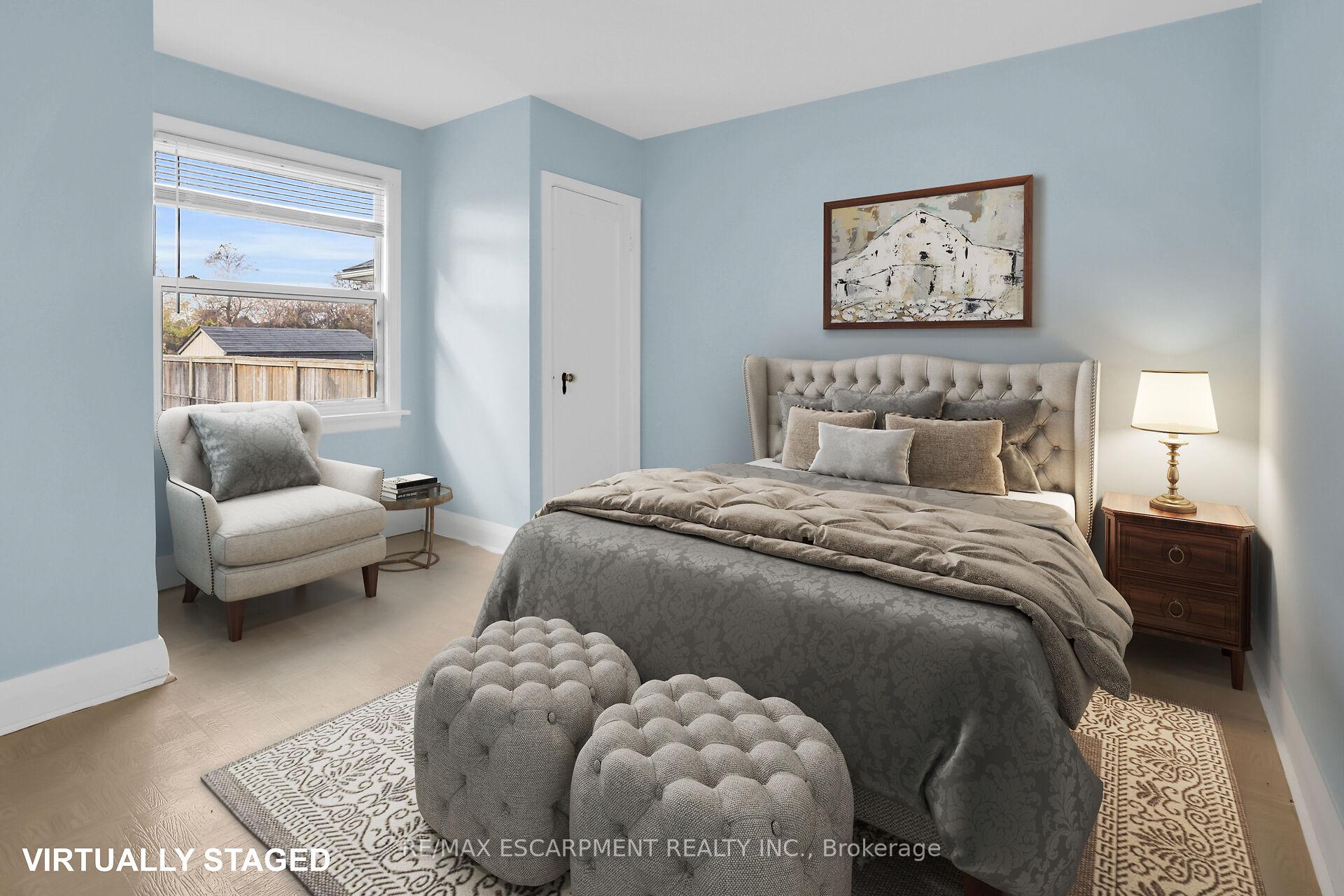 Photo 12 of 15 Verdun Avenue, St. Catharines, Port Dalhousie — HOMEH
