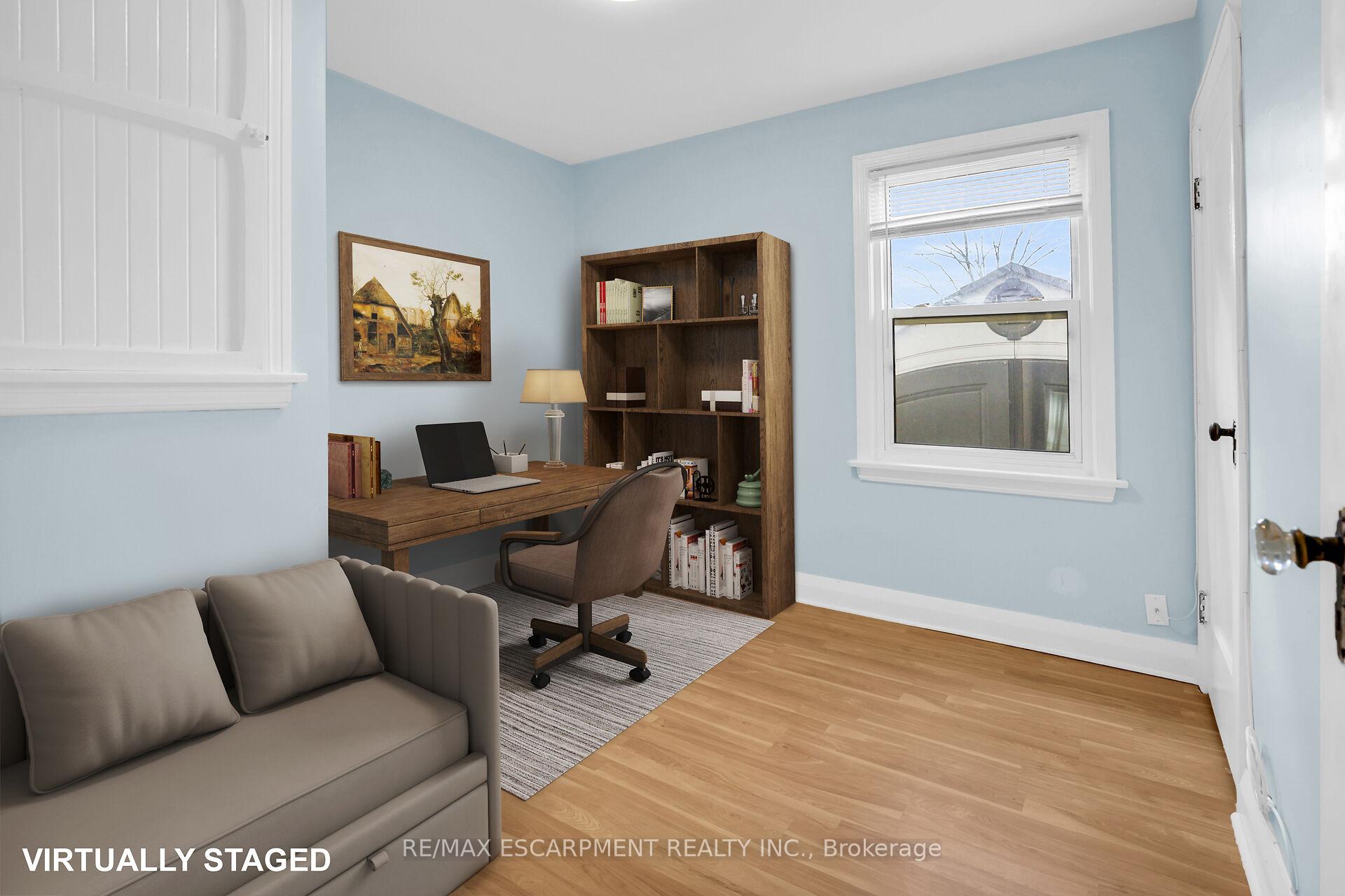 Photo 13 of 15 Verdun Avenue, St. Catharines, Port Dalhousie — HOMEH
