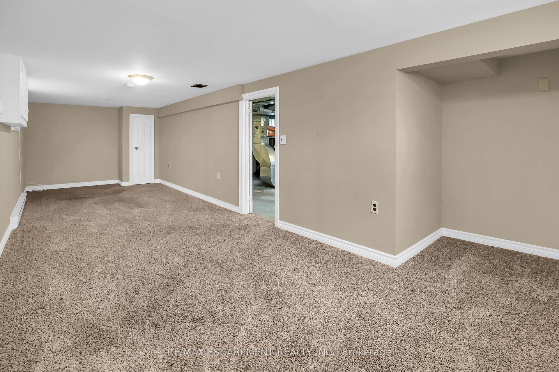 Photo 16 of 15 Verdun Avenue, St. Catharines, Port Dalhousie — HOMEH
