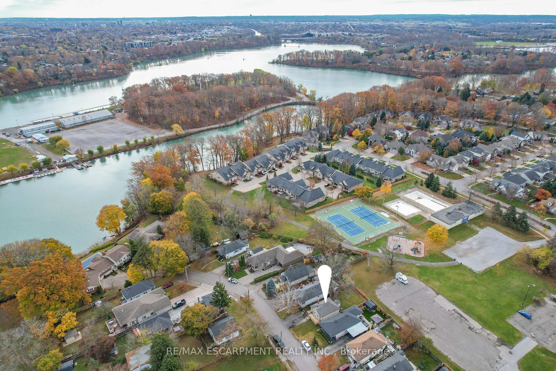 Photo 22 of 15 Verdun Avenue, St. Catharines, Port Dalhousie — HOMEH