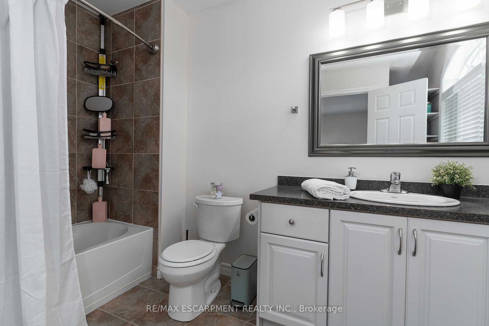 Photo 18 of Unit 14, 345 Glancaster Road, Hamilton, Villages of Glancaster — HOMEH
