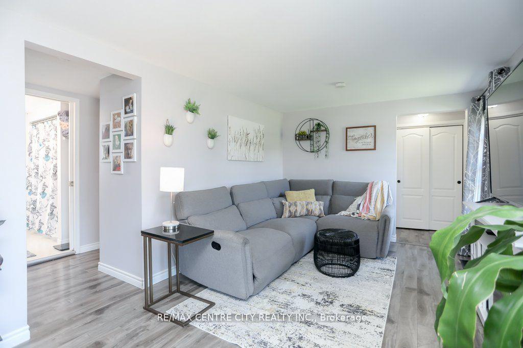 Photo 15 of 161 Fairview Avenue, St. Thomas — HOMEH