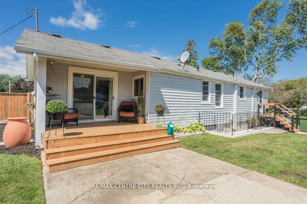 Photo 28 of 161 Fairview Avenue, St. Thomas — HOMEH