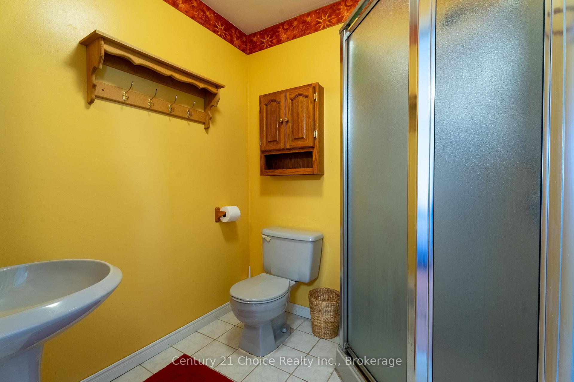 Photo 21 of 76 Prince Charles Crescent, Sault Ste Marie, Ward 3 — HOMEH