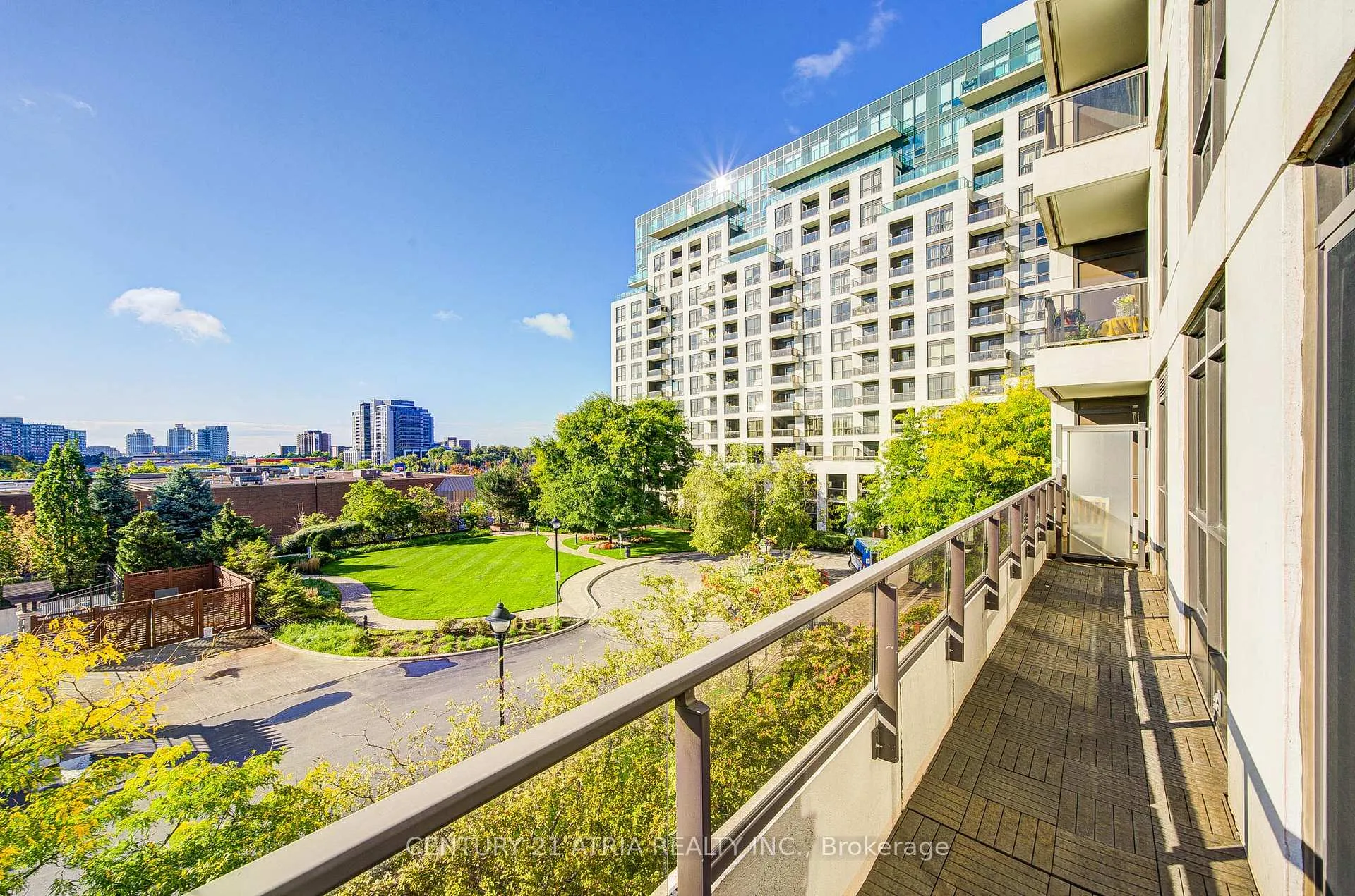 Photo 22 of Unit 308, 18 Harding Boulevard, Richmond Hill, Harding — HOMEH