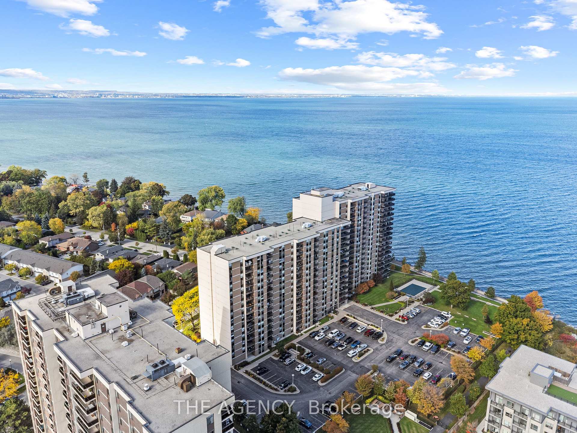 Photo 1 of Unit 1012, 500 Green Road, Hamilton, Lakeshore — HOMEH