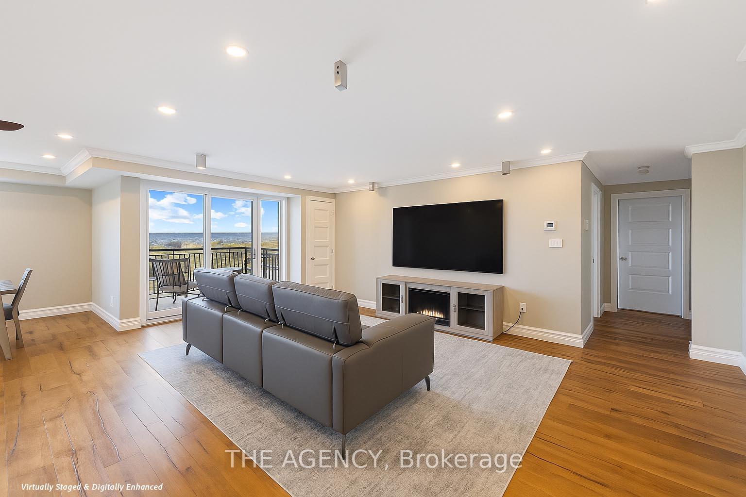 Photo 10 of Unit 1012, 500 Green Road, Hamilton, Lakeshore — HOMEH