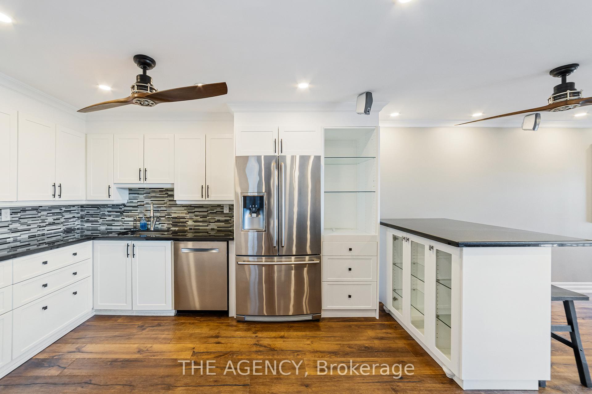 Photo 16 of Unit 1012, 500 Green Road, Hamilton, Lakeshore — HOMEH
