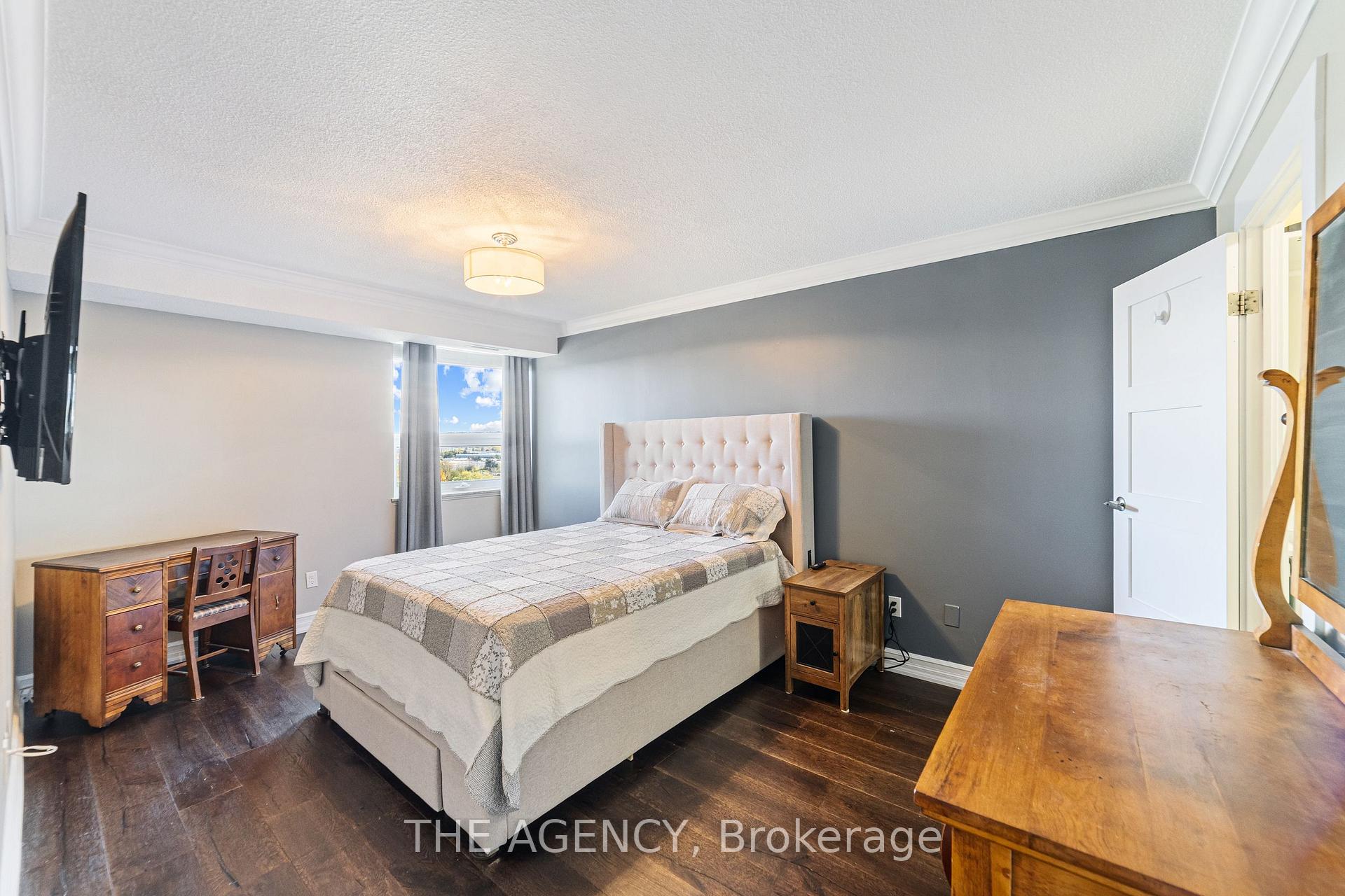 Photo 18 of Unit 1012, 500 Green Road, Hamilton, Lakeshore — HOMEH