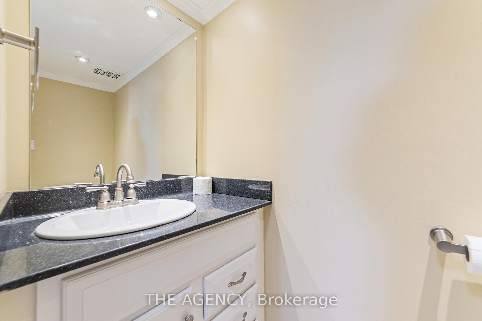 Photo 22 of Unit 1012, 500 Green Road, Hamilton, Lakeshore — HOMEH