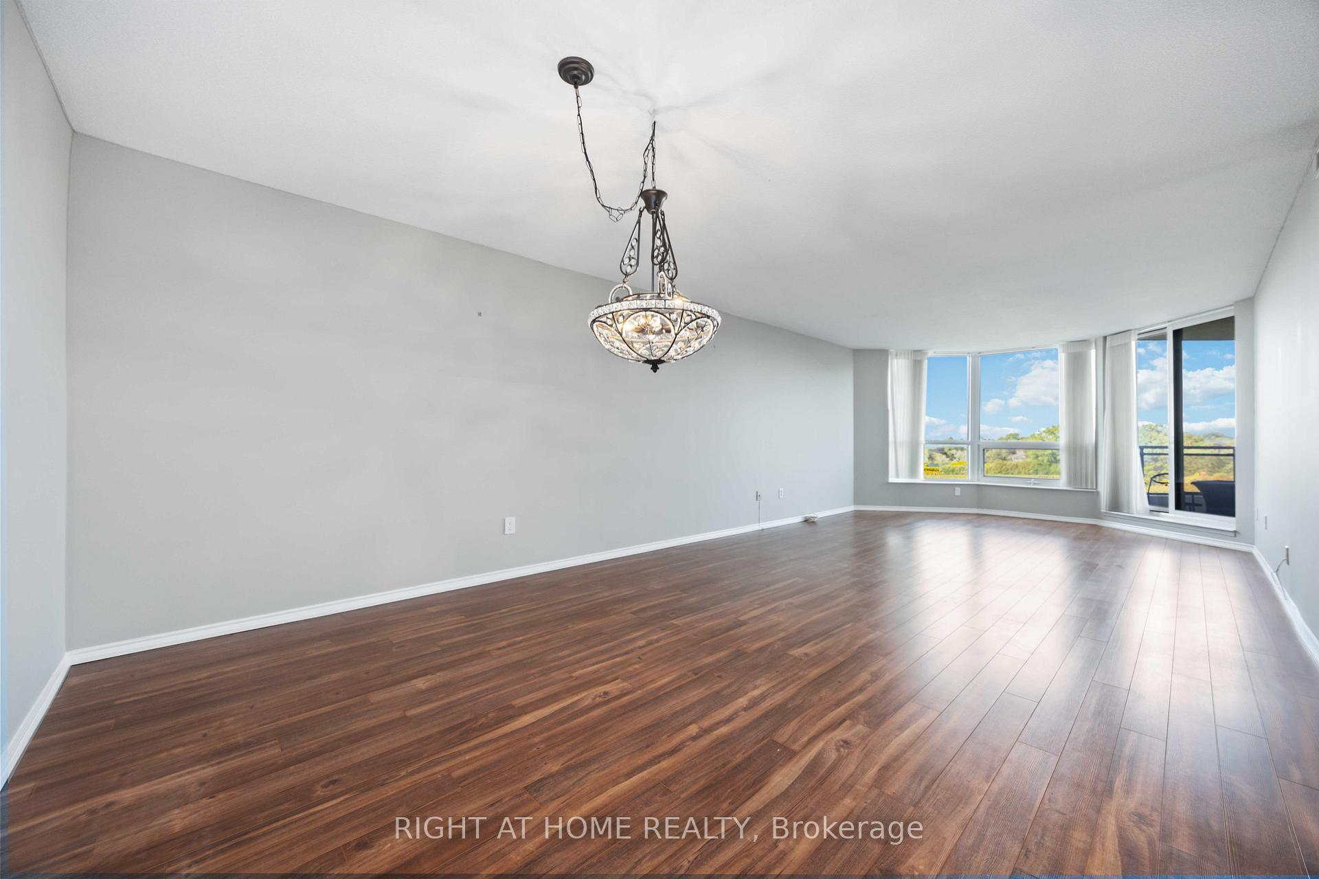 Photo 25 of Unit 506, 700 Wilson Road N, Oshawa, Centennial — HOMEH
