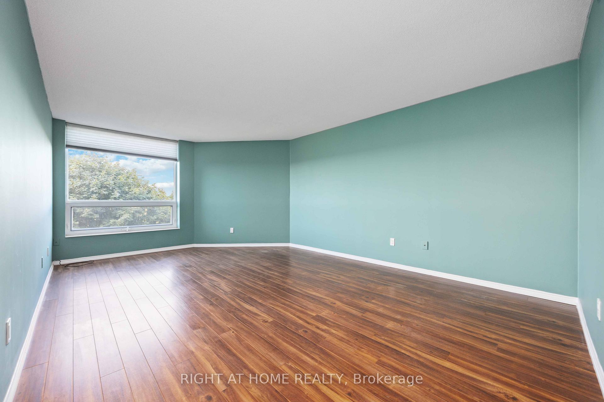 Photo 34 of Unit 506, 700 Wilson Road N, Oshawa, Centennial — HOMEH