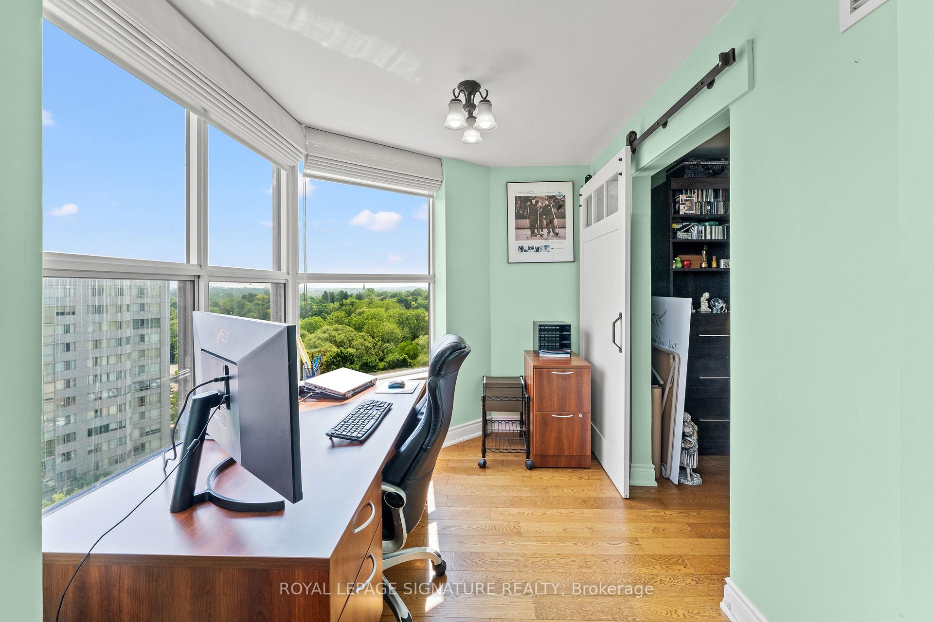 Photo 18 of Unit 1007, 250 Davis Drive, Newmarket, Central Newmarket — HOMEH
