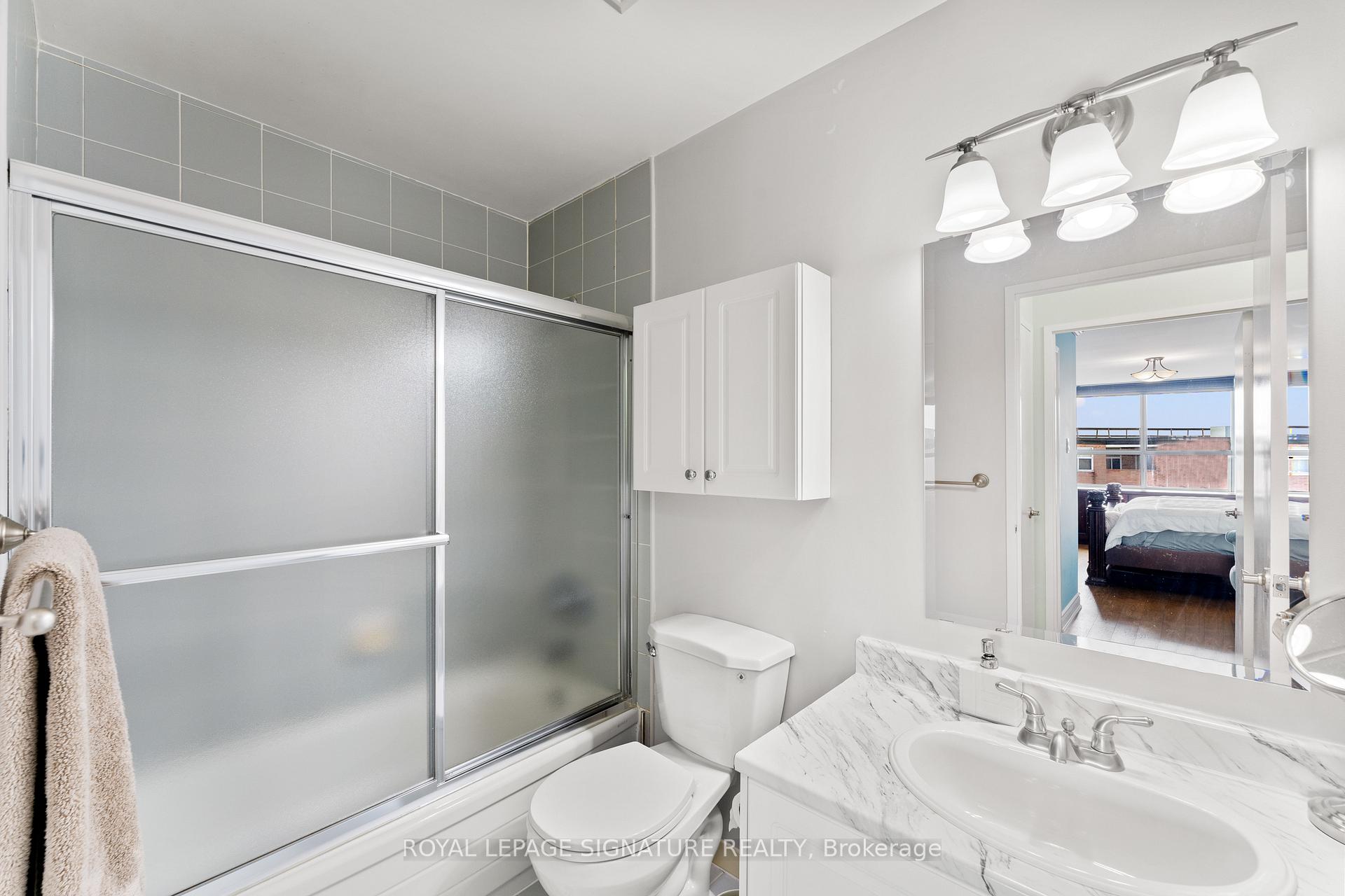 Photo 27 of Unit 1007, 250 Davis Drive, Newmarket, Central Newmarket — HOMEH