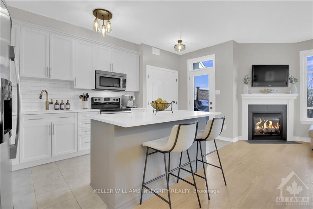 Photo 9 of 173 Mojave Crescent, Ottawa, Stittsville (North) — HOMEH