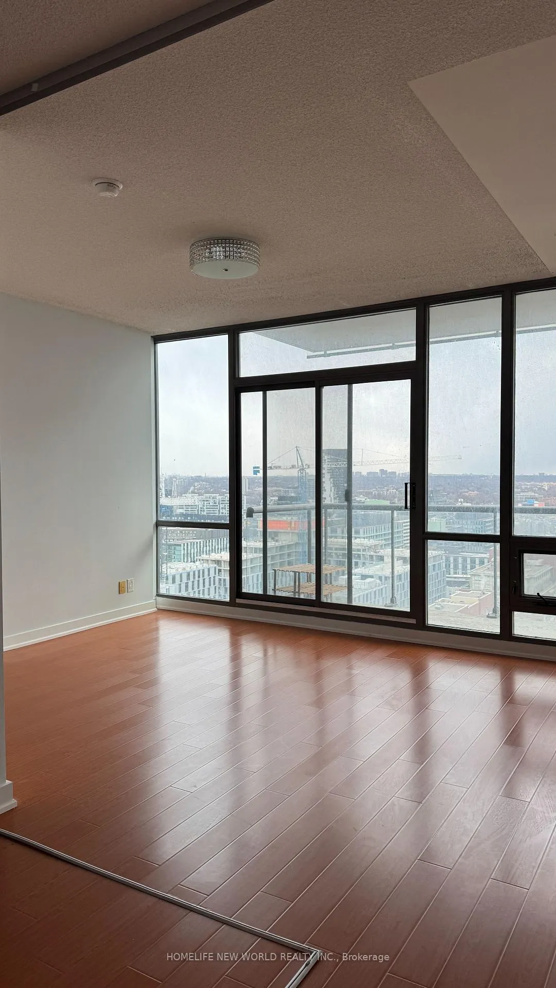 Photo 4 of Unit 2303, 33 Mill Street, Toronto, Waterfront Communities — HOMEH