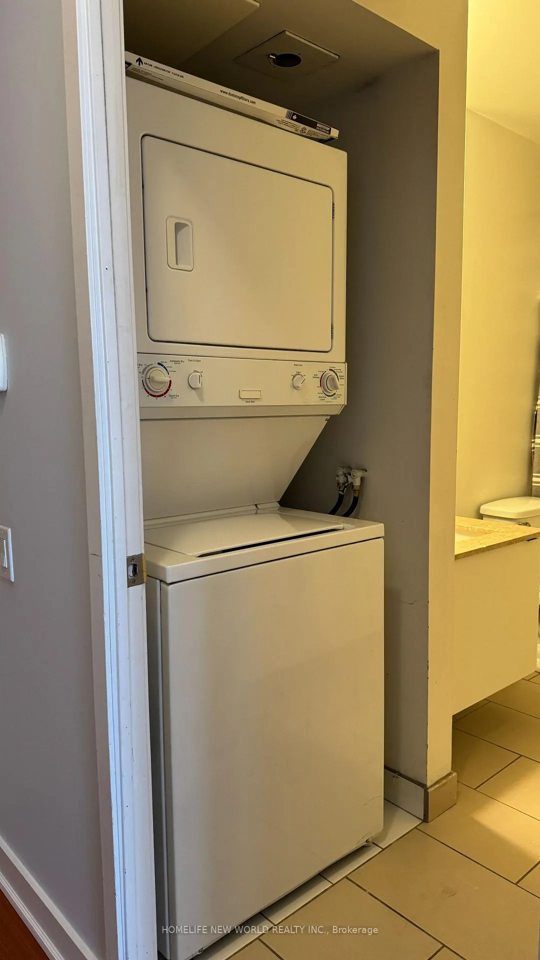Photo 6 of Unit 2303, 33 Mill Street, Toronto, Waterfront Communities — HOMEH