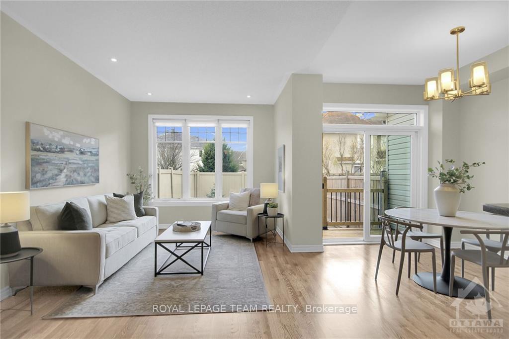 Photo 11 of 368 Horseshoe Crescent, Ottawa, Stittsville (North) — HOMEH