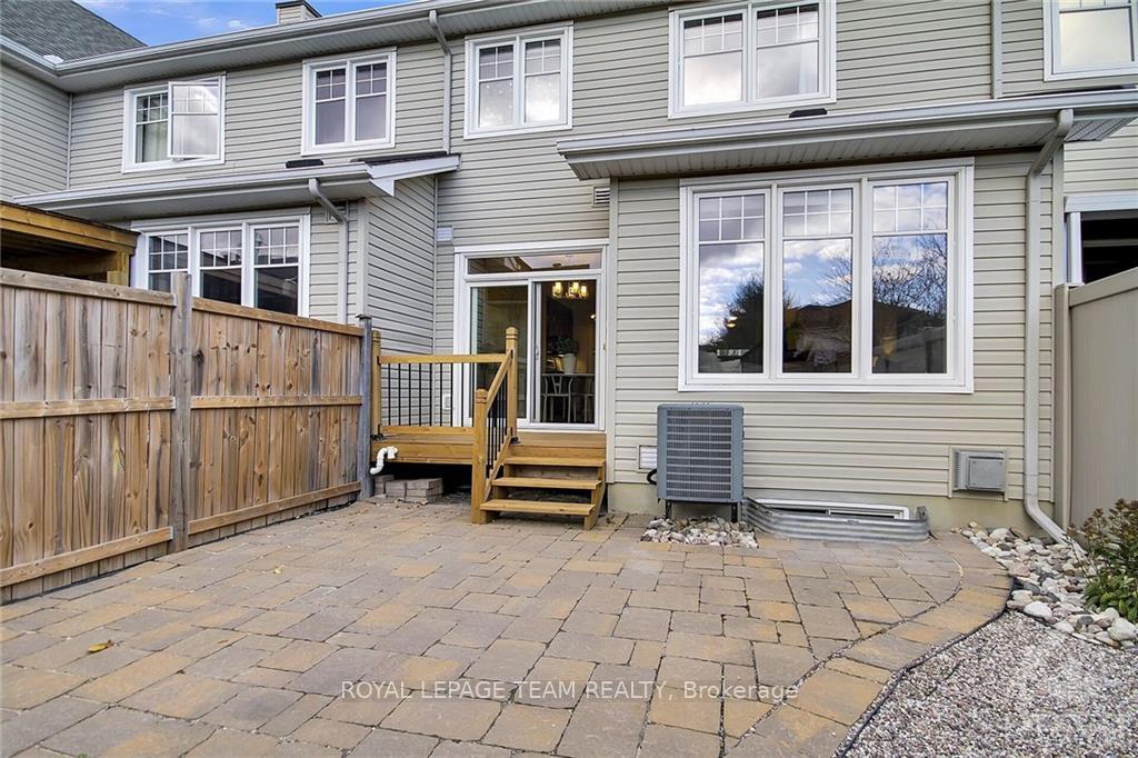 Photo 25 of 368 Horseshoe Crescent, Ottawa, Stittsville (North) — HOMEH
