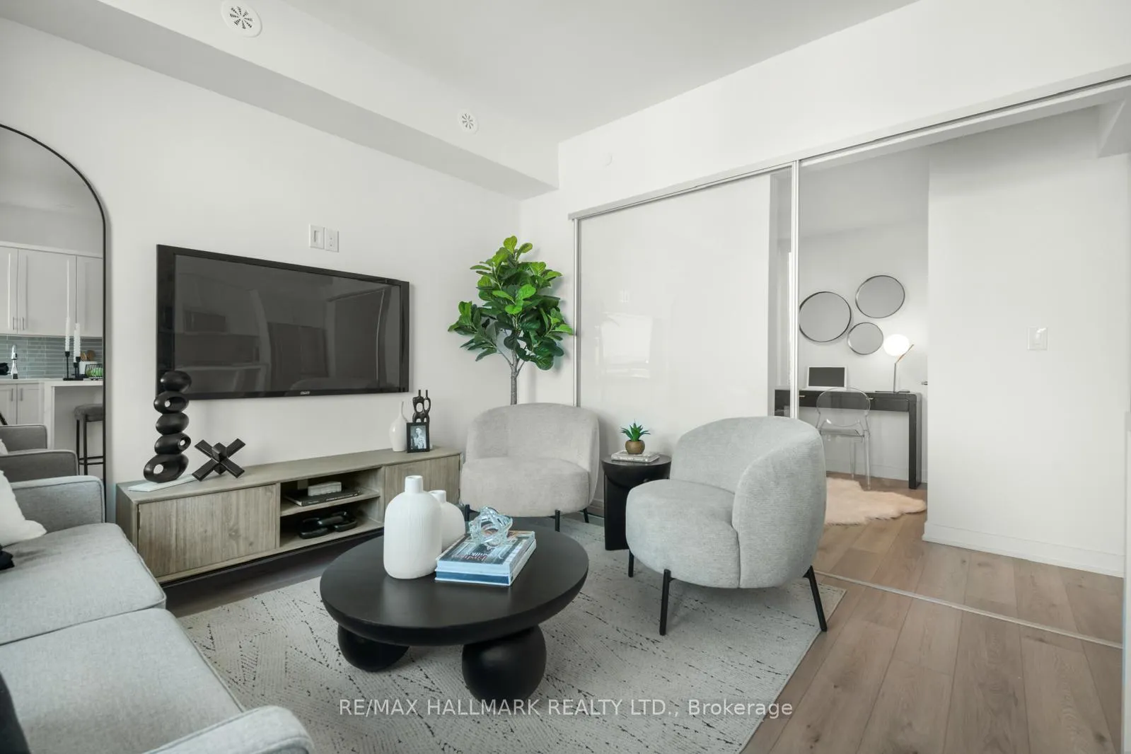 Photo 6 of Unit 8, 1455 O'Connor Drive, Toronto, O'Connor-Parkview — HOMEH