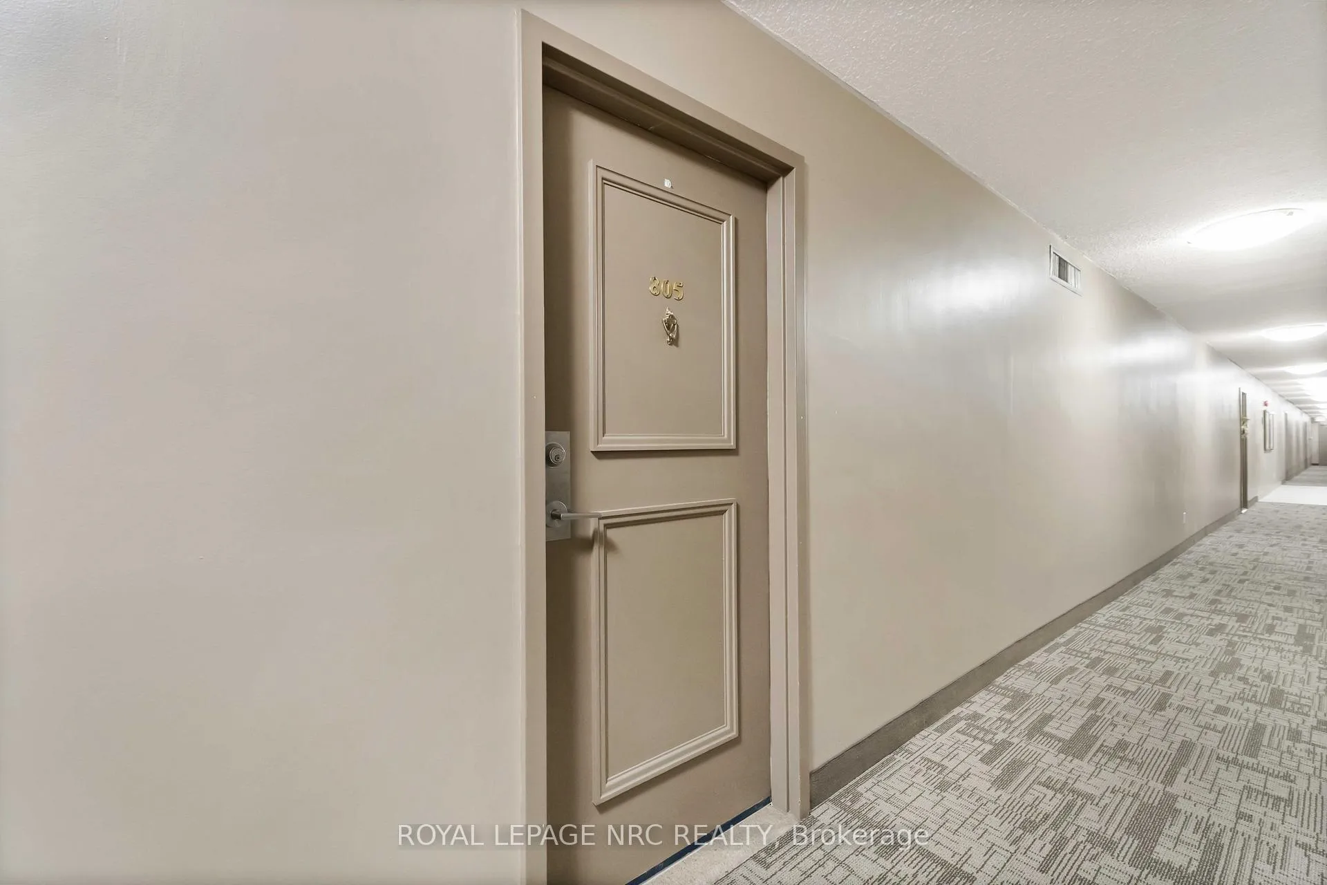 Photo 6 of Unit 805, 365 Geneva Street, St. Catharines, Fairview — HOMEH