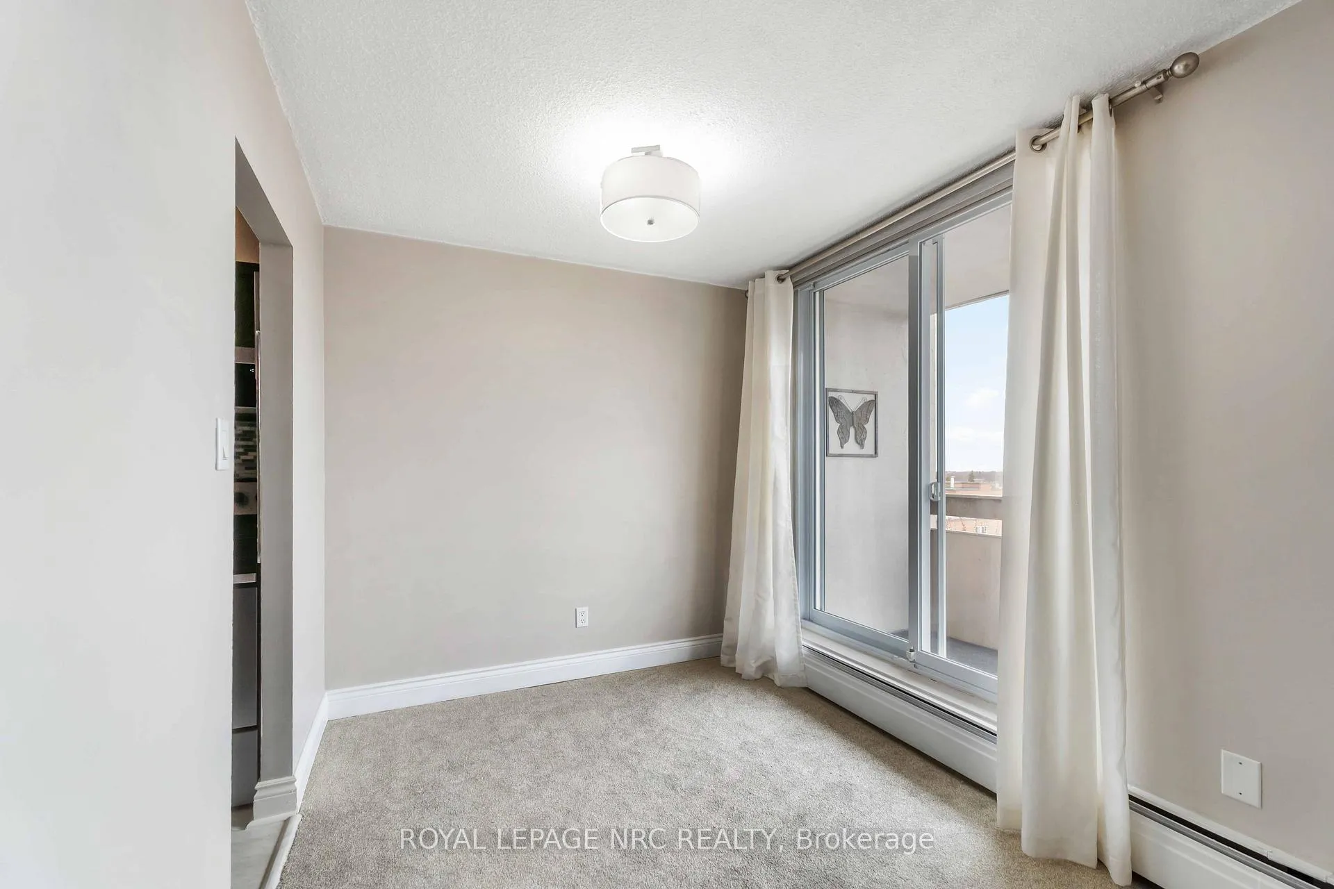 Photo 10 of Unit 805, 365 Geneva Street, St. Catharines, Fairview — HOMEH