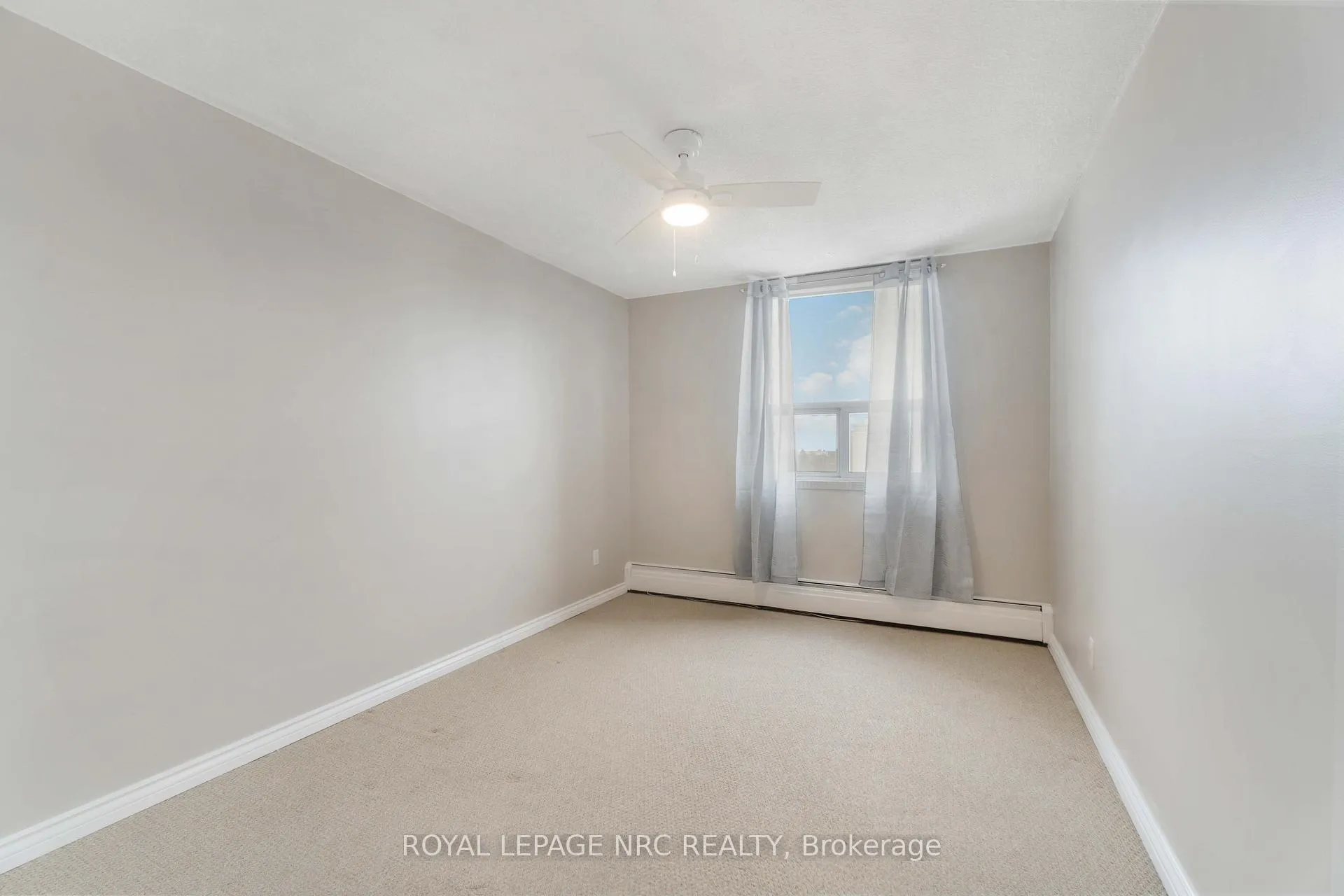 Photo 18 of Unit 805, 365 Geneva Street, St. Catharines, Fairview — HOMEH