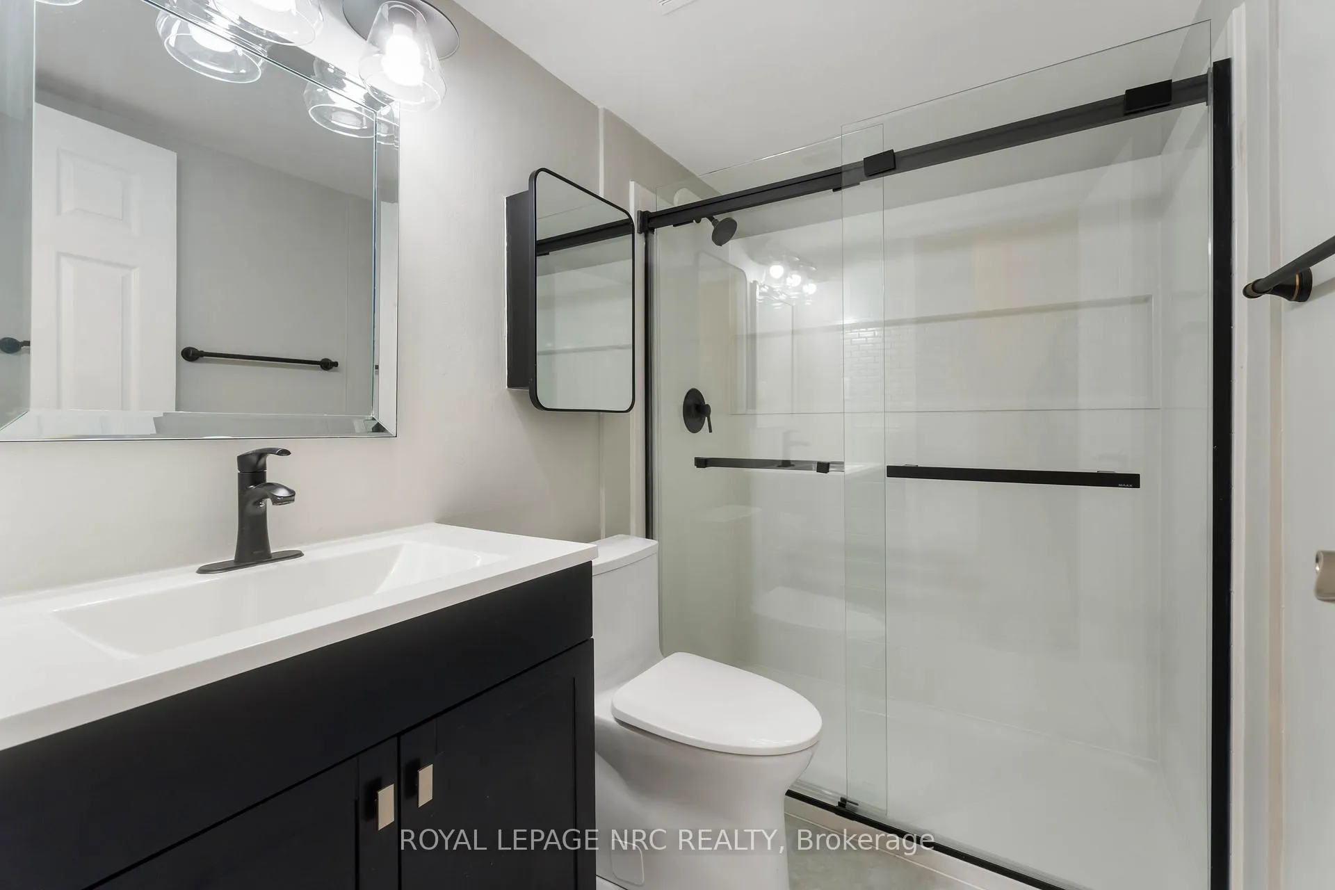 Photo 23 of Unit 805, 365 Geneva Street, St. Catharines, Fairview — HOMEH