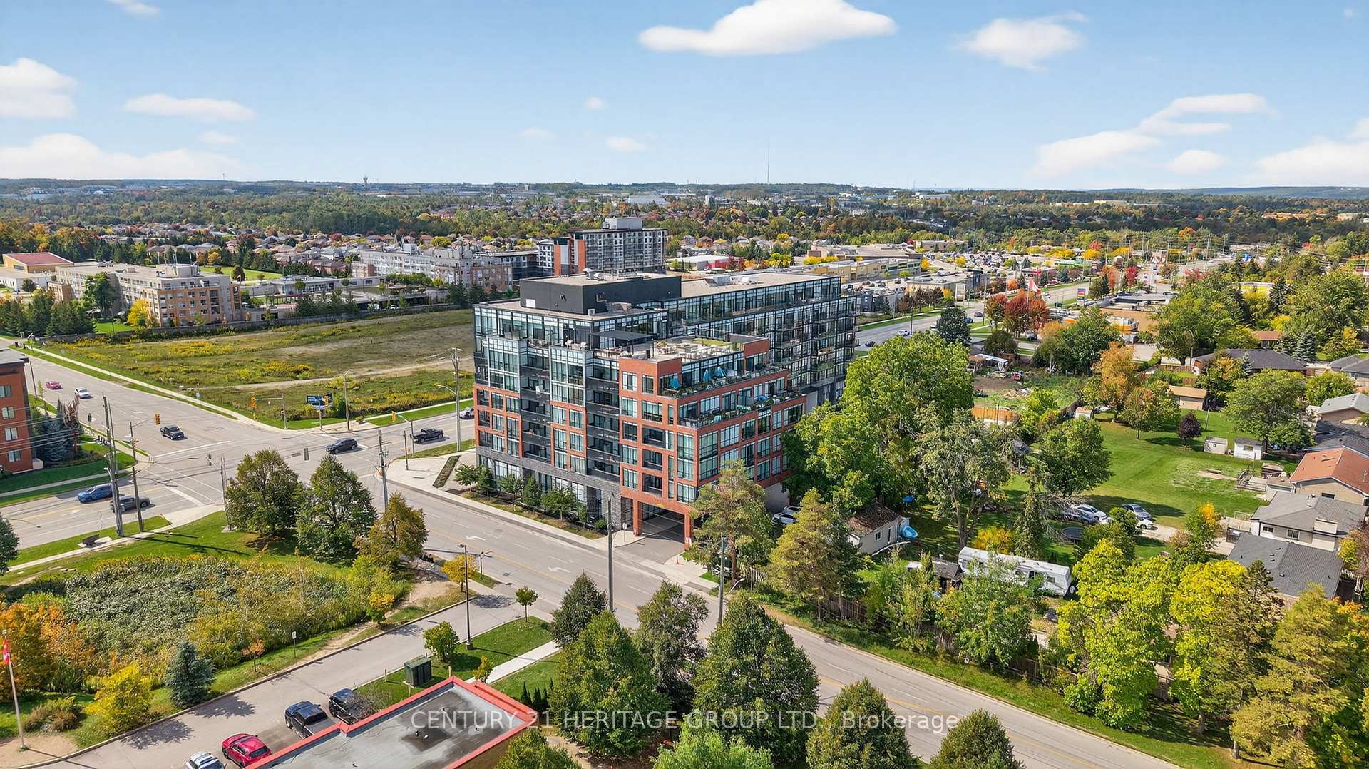 Photo 2 of Unit 603, 681 Yonge Street, Barrie, Painswick South — HOMEH