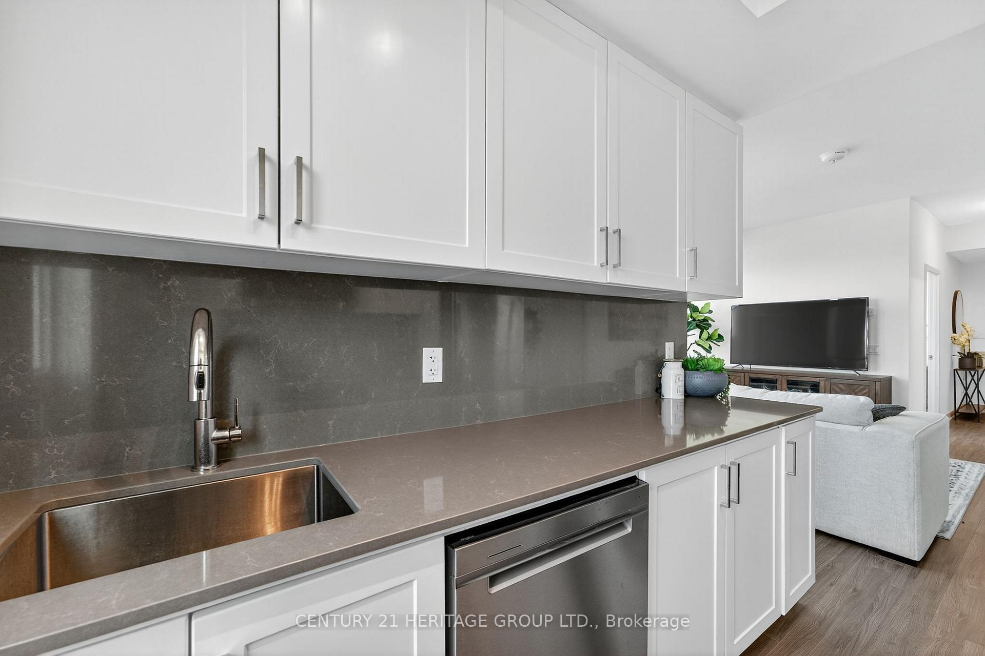 Photo 16 of Unit 603, 681 Yonge Street, Barrie, Painswick South — HOMEH
