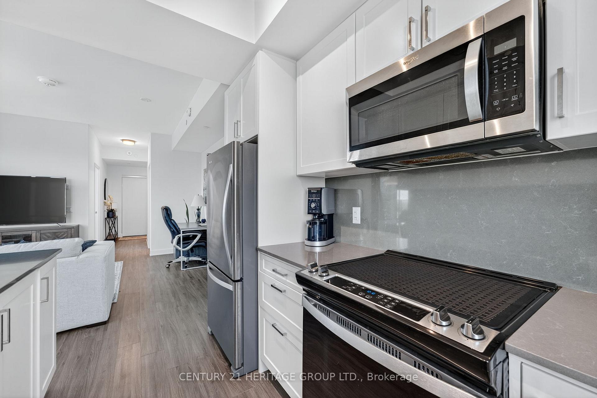 Photo 17 of Unit 603, 681 Yonge Street, Barrie, Painswick South — HOMEH