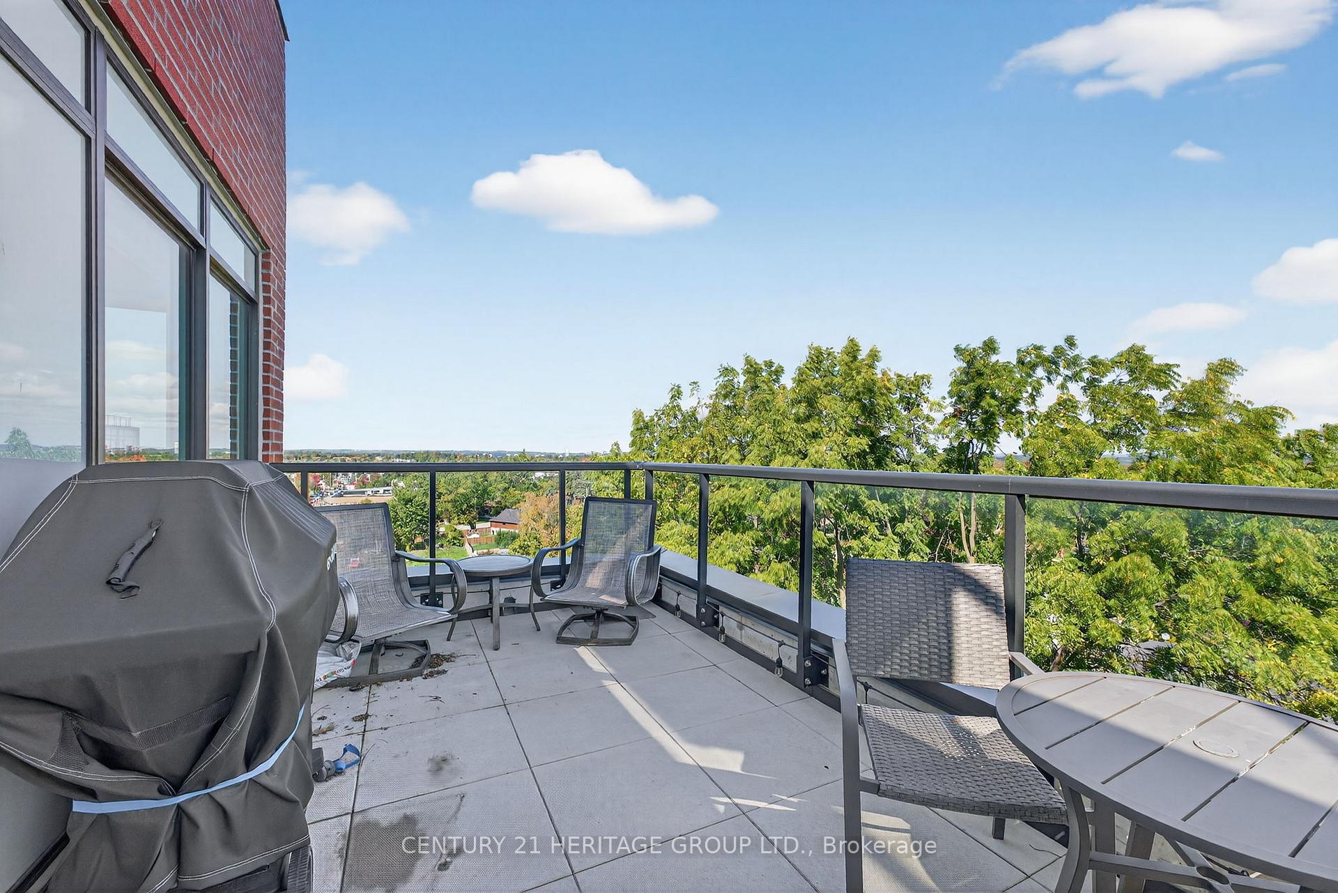 Photo 23 of Unit 603, 681 Yonge Street, Barrie, Painswick South — HOMEH