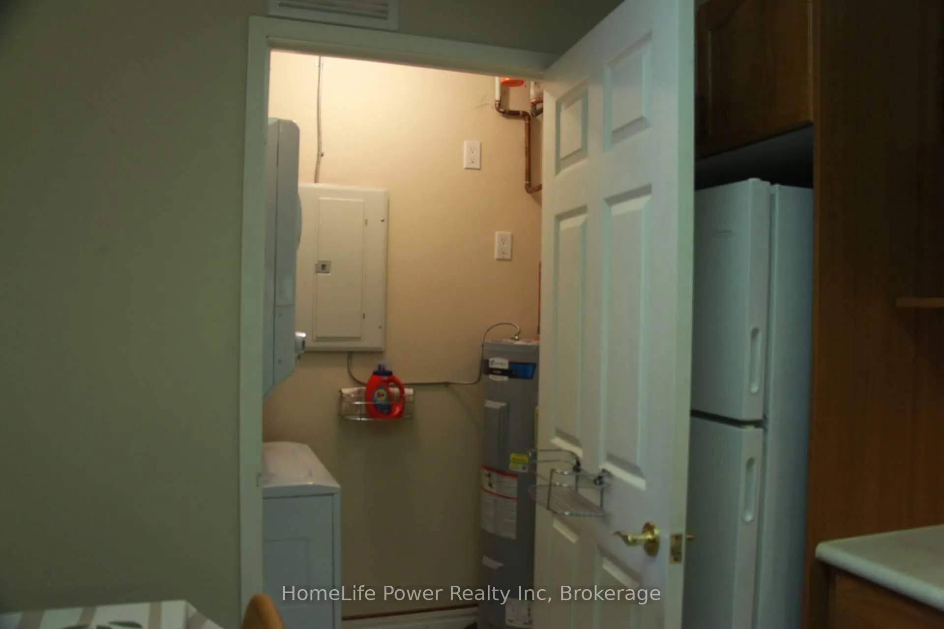 Photo 13 of Unit 208, 20 St George Street, Kitchener, Cedar Hill — HOMEH