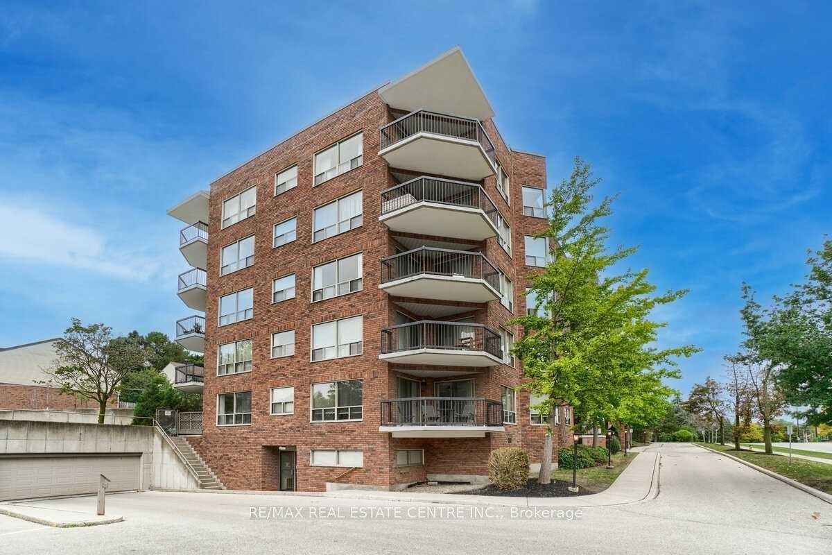Photo 1 of Unit 401, 300 Keats Way, Waterloo — HOMEH
