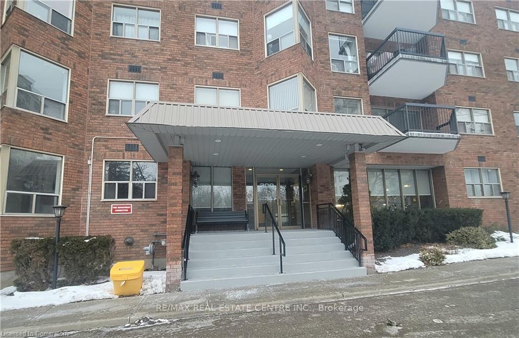 Photo 2 of Unit 401, 300 Keats Way, Waterloo — HOMEH
