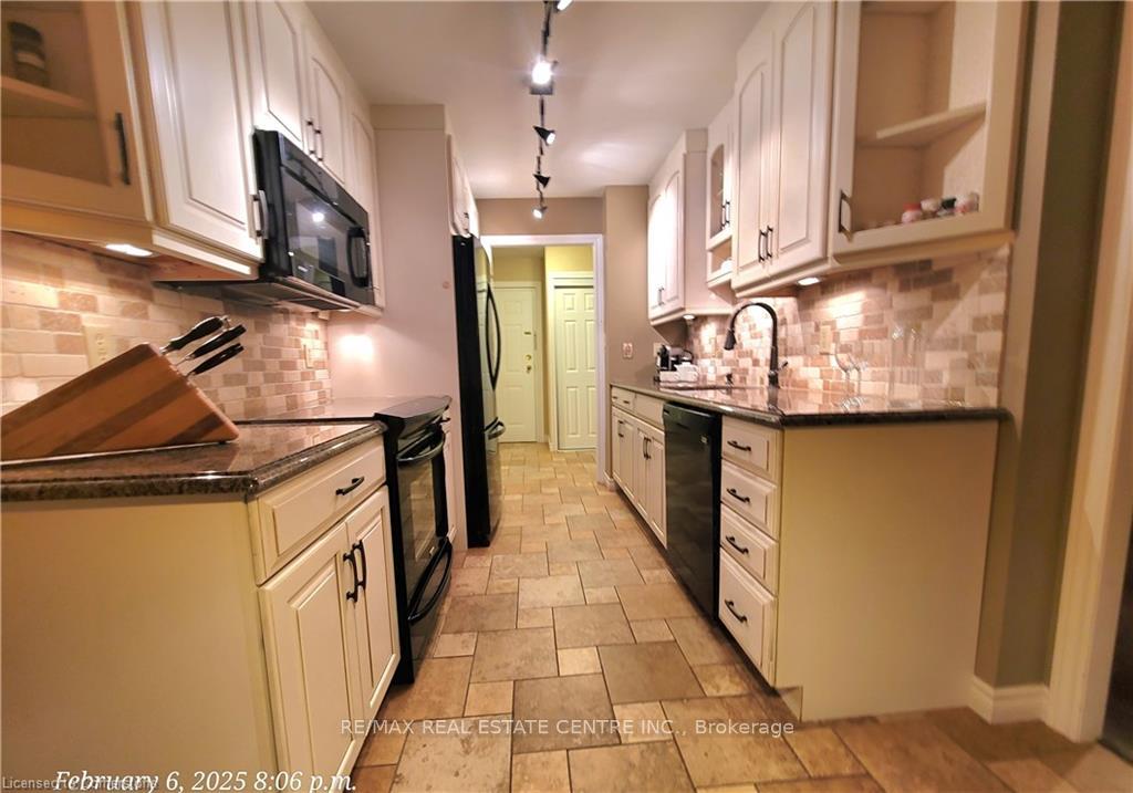 Photo 18 of Unit 401, 300 Keats Way, Waterloo — HOMEH